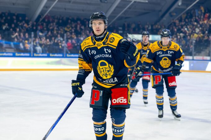 Linus Nyman Game Worn -pelipaita